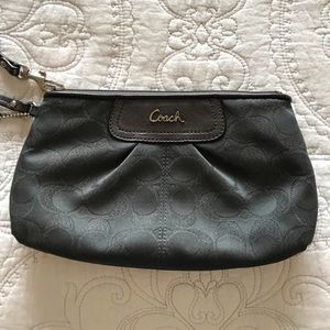 Coach Wristlet. EUC.